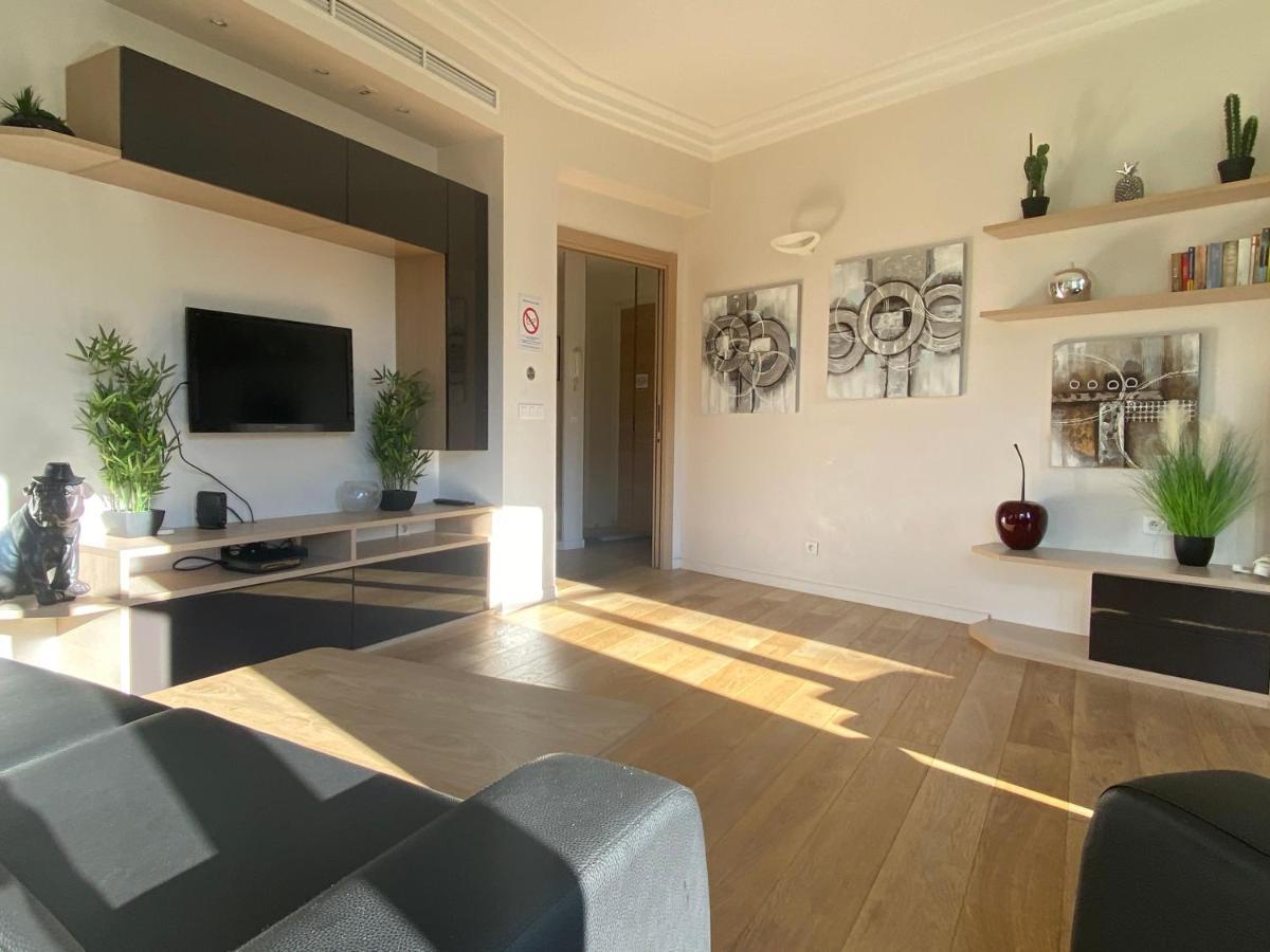 Apartamento Victor Hugo - Modern And Sunny, Terrace, 2 Baths Niza Exterior foto